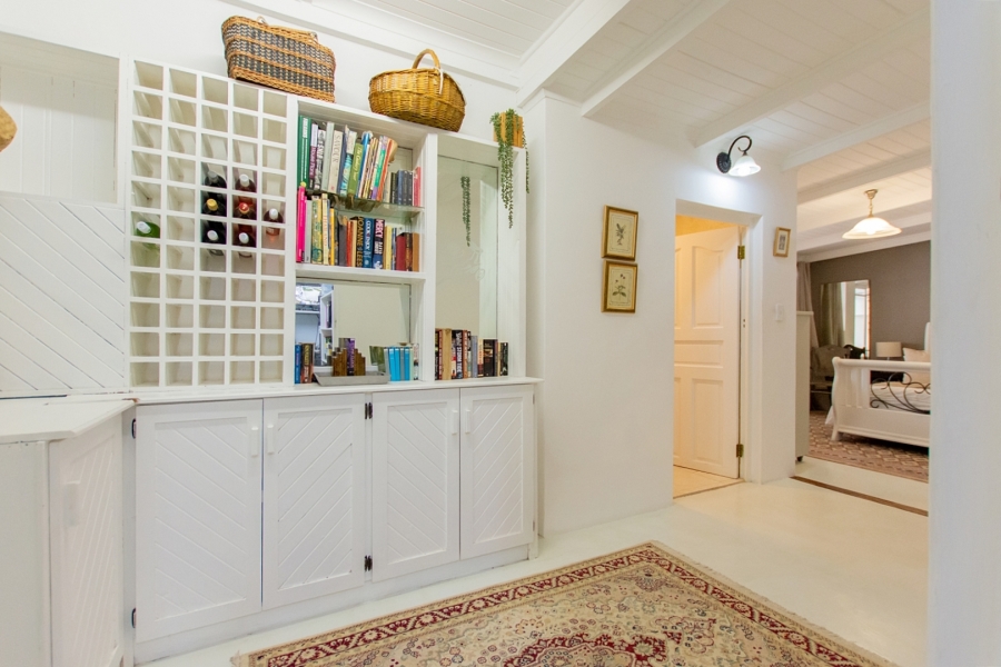 7 Bedroom Property for Sale in Paternoster Western Cape